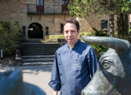 Vicastelar Servicios SL, con el estrella Michelín David Yárnoz como jefe de cocina, gestionará el servicio de restauración de Baluarte y Navarra Arena