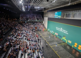 Vuelve la pelota al frontón Navarra Arena