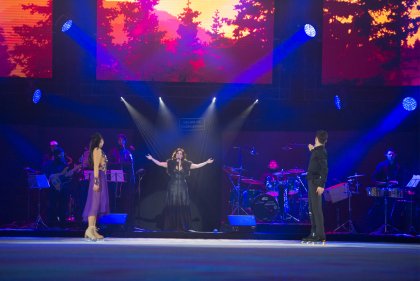 Javier Fernández confirma que Diana Navarro estará en Revolution on Ice Tour